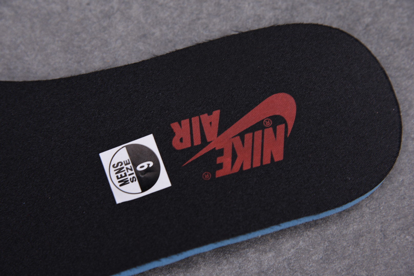 Air Jordan 1 Retro High OG Satin Red